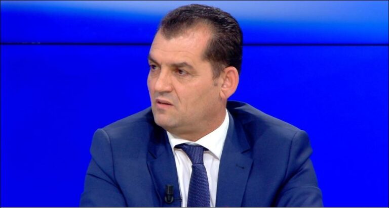 Ish-anëtari i Kushtetueses: Reforma në Drejtësi u bë për të shkatërruar sistemin