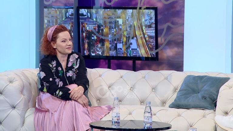 Astrologia Meri bën parashikimin e horoskopit për muajin nëntor