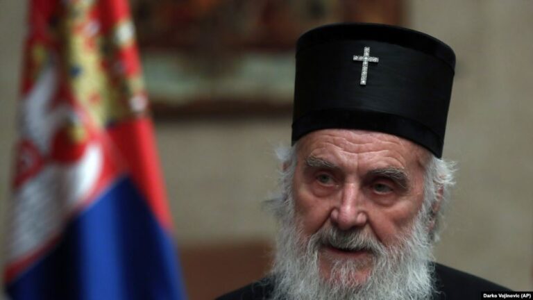 I infektuar me Covid-19, humb jetën kreu i Kishës Ortodokse Serbe