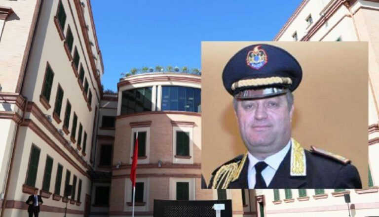 Vetting-u në polici. Konfirmohet në detyrë drejtori i përgjithshëm i SHÇBA, Muhamet Rrumbullaku