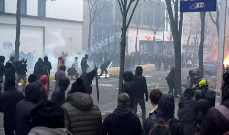 Protesta të dhunshme në Francë