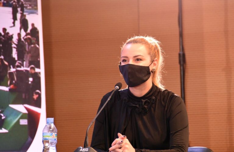 I bashkohet Veliajt, Anxhela Peristeri: Ndryshimin e kam parë me sy, si banore e Tiranës