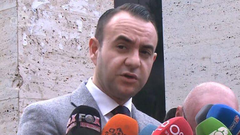 Protesta e “Astirit”/ Balliu: Politika të heqë kthetrat nga drejtësia. Arrestohen ata që vidhen, jo ata që vjedhin
