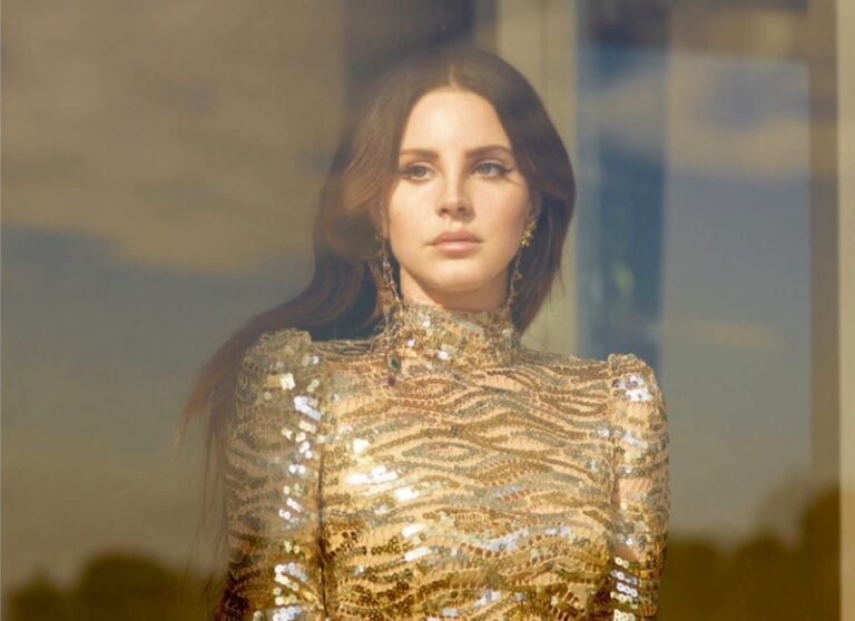 Lana Del Rey është fejuar dhe shihni me kë (FOTO)