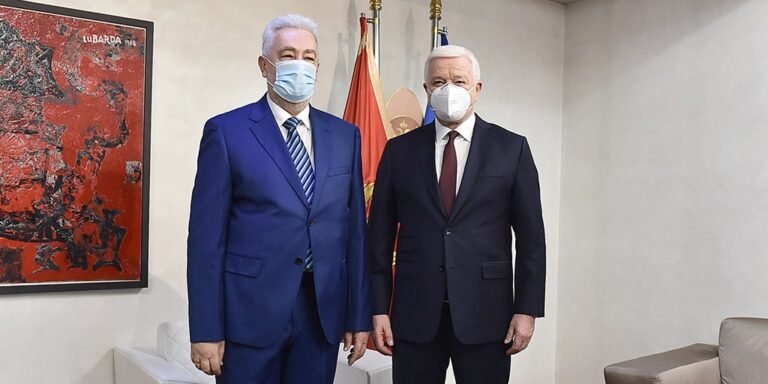 Qeveria e re e Malit të Zi merr zyrtarisht detyrën