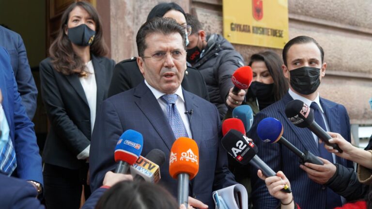 Fatmir Mediu: PD të vlerësojë PR-në, ndryshe dalim më vete në zgjedhje