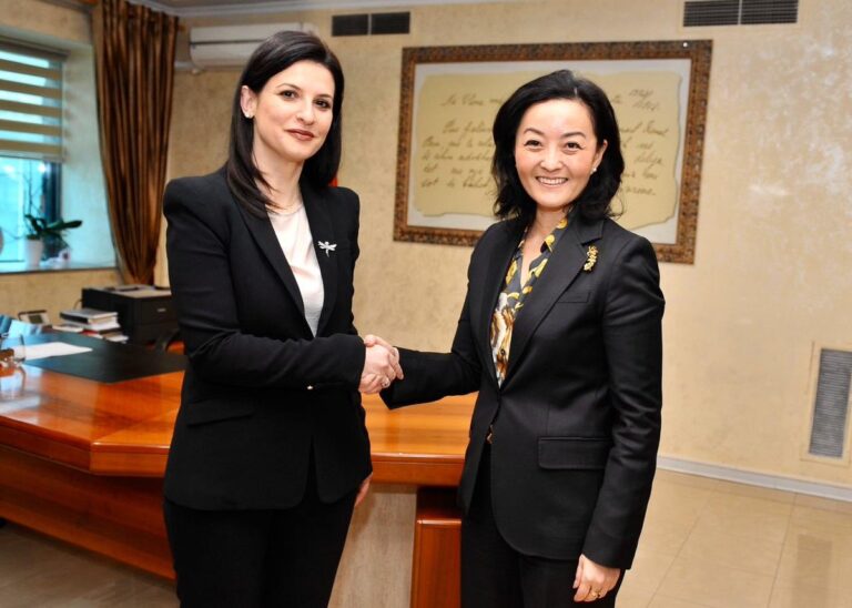 Marrëveshja e ekstradimit, Yuri Kim: Nuk do të ketë strehë për kriminelët në SHBA