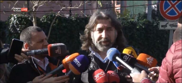 “Duan të shuajnë protestën”, avokati: Policia ka dhunuar të arrestuarit në furgone e komisariate