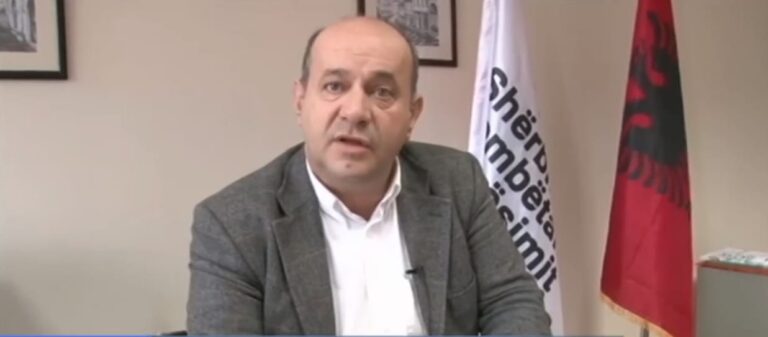 Luftë prej një muaji me Covid-19, shuhet drejtori i Patentave