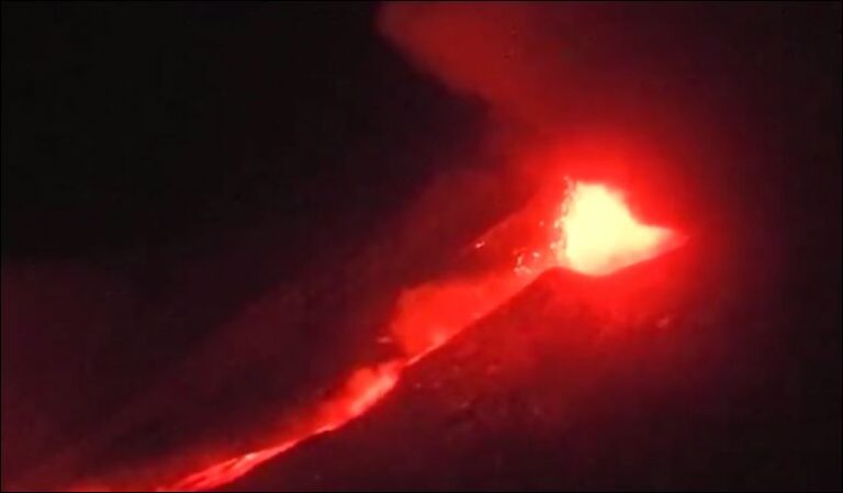 Shpërthen vullkani Etna/ Spektakël në ishull, fatmirësisht asnjë i lënduar