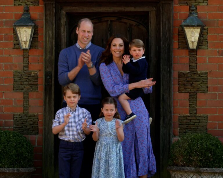 Princi William dhe Kate Middleton: ”Nuk është e drejtë” ta urojmë Krishtlindjen këtë vit