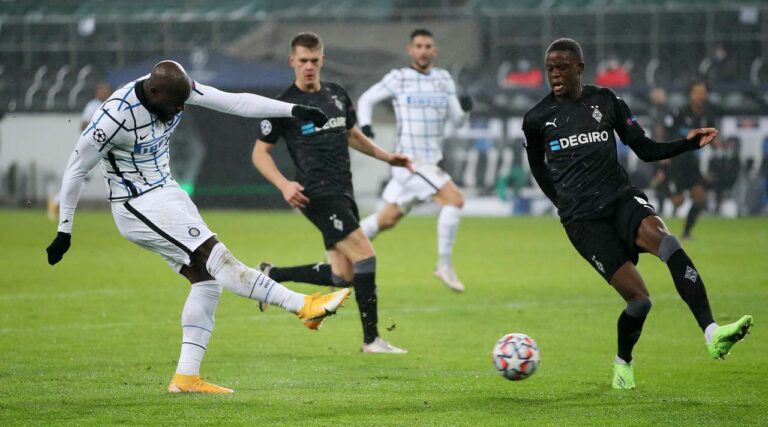 Interi mund Gladbah dhe mban gjallë shpresat për kualifikim, Atletico bën “paqe” me Bayernin (VIDEO)