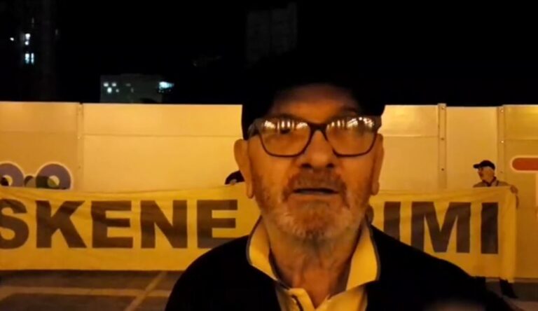Protesta e AMT/ Mehdi Malkaj: Policia jonë të rreh me dashuri, por fillimisht të tërheq zvarrë