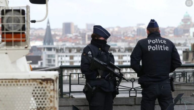 “Shqiptari, ndër bosët më të mëdhenj të drogës në Evropë”, policia gjermane jep detaje nga aksioni: U sekuestruan qindra mijëra euro dhe 187 kg kokainë