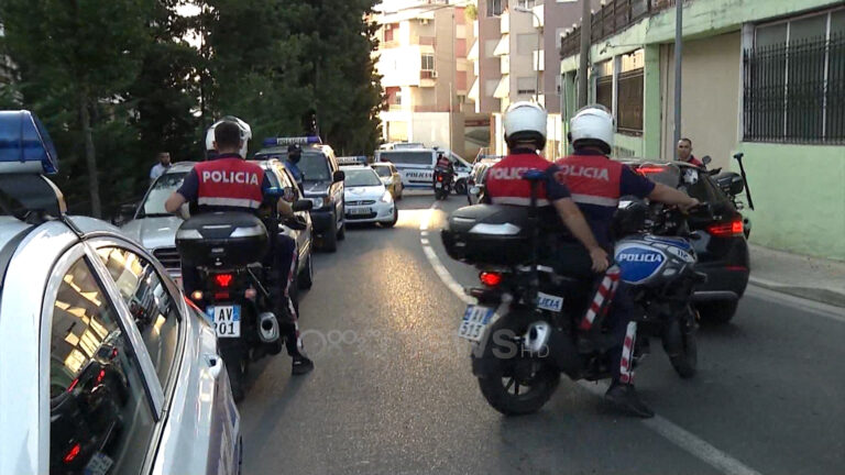 Të veshur si picierë, arrestohet 1 nga të rinjtë që tentuan të grabisnin banesën në Tiranë, 2 në kërkim