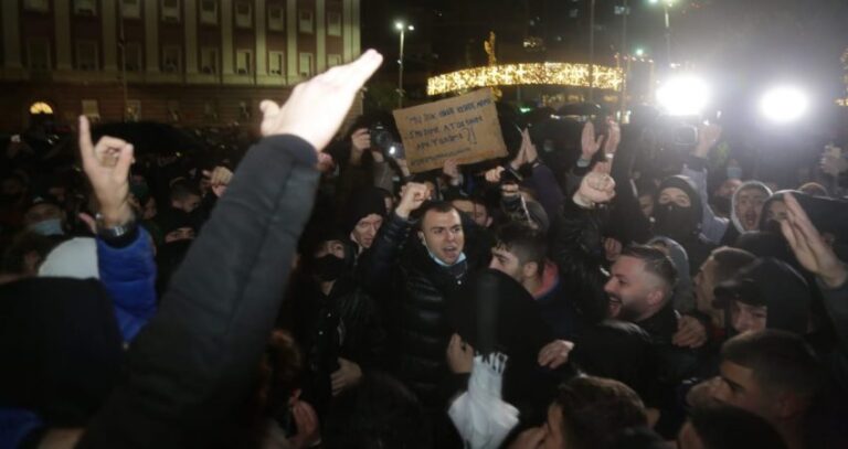 Policia nis arrestimet për protestën e djeshme. Shpallet në kërkim Stresi, arrestohen 3 të tjerë