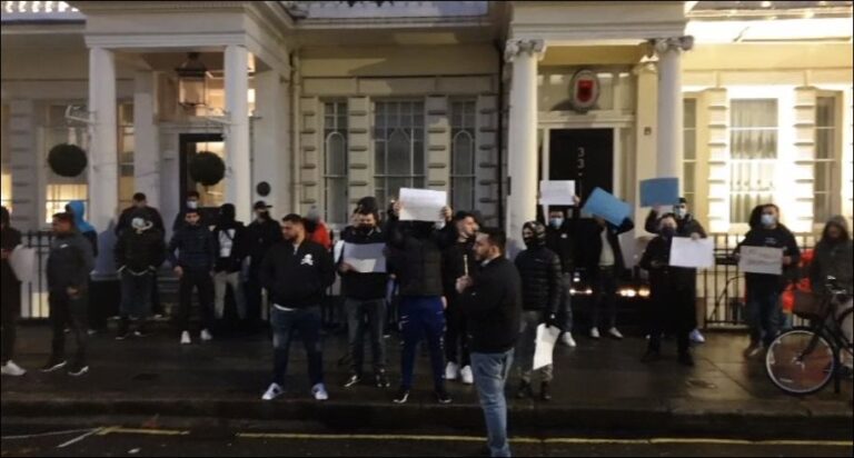 “Unë jam Klodiani”, protestë paqësore para ambasadës së Shqipërisë në Londër