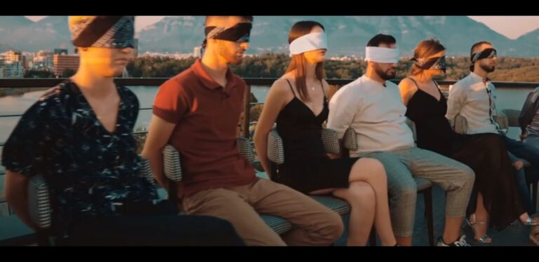 Rrëmbehen Gjuetarët e Thesarit/ Nisen nga Tirana dhe perfundojnë në…