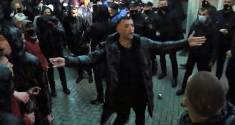 Stresi i dedikon këngë Klodian Rashës: Është zëri i nënës që po qan ku e ka djalin e vet