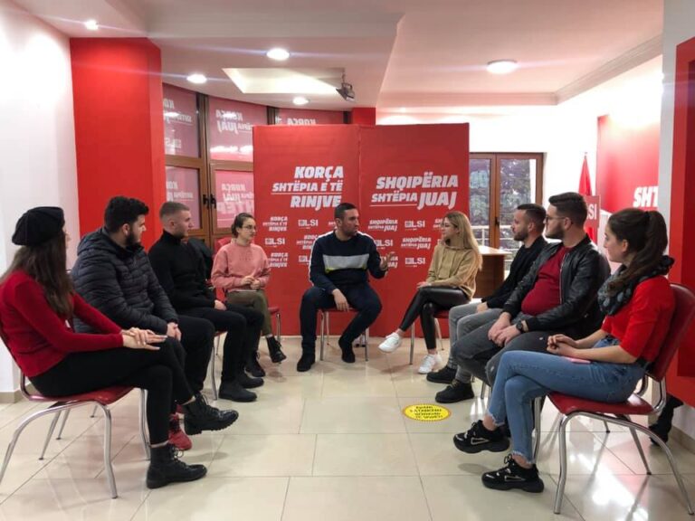 Mele: LSI-ja, partia e shpresës për të rinjtë korçarë