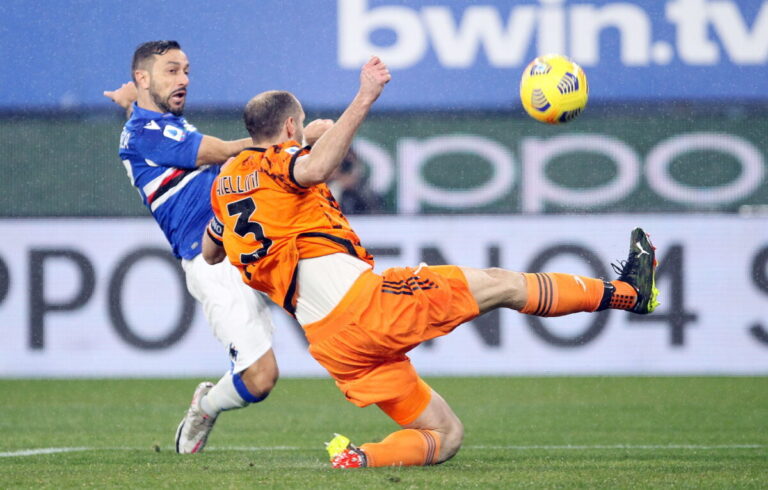 4 ndeshje me portën e paprekur, Pirlo ka rifituar mbrojtjen me Chiellinin