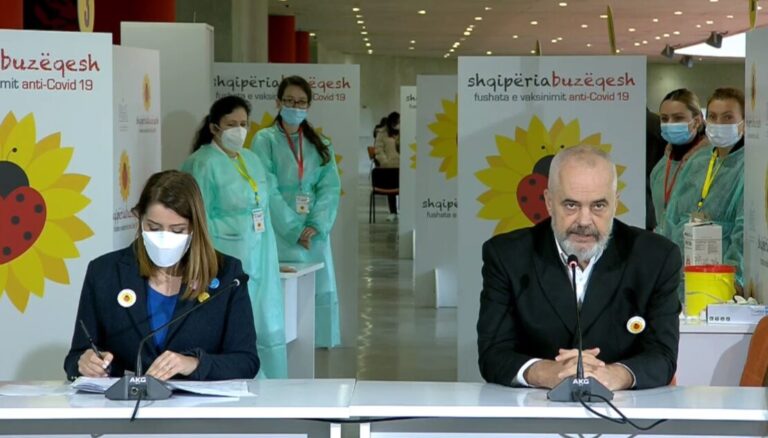 Vaksinimi i qeverisë ndaj Covid-19, i pari Rama kurse ministrat…