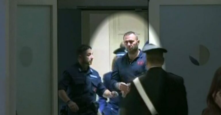 “Ka ardhur avioni për barishte. Do t’i them atij policit që…”, si lindi romanca kriminale mes italianëve dhe shqiptarëve, detaje nga dosjet më të bujshme