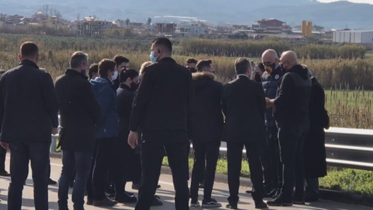 Spitali i Fierit, qeveria shpronëson me akt normativ pronarët e tokës