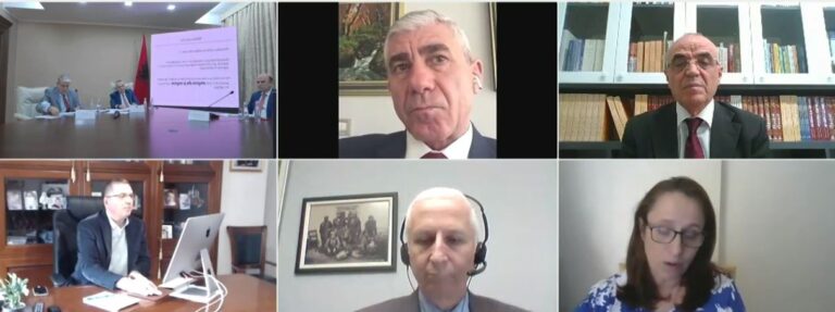 Fenomeni i shpopullimit, Presidenti Meta organizon panel me profesorë dhe ekspertë (VIDEO)