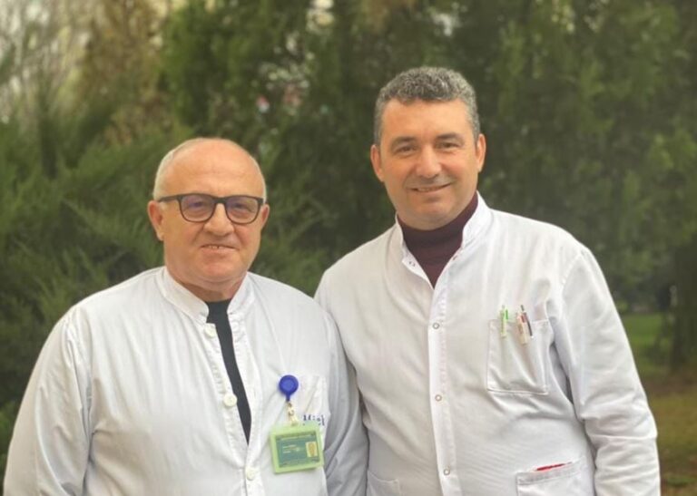 Foto/ Mjeku Blenard Nonaj: I përkushtuar në misionin për t’u shërbyer njerëzve
