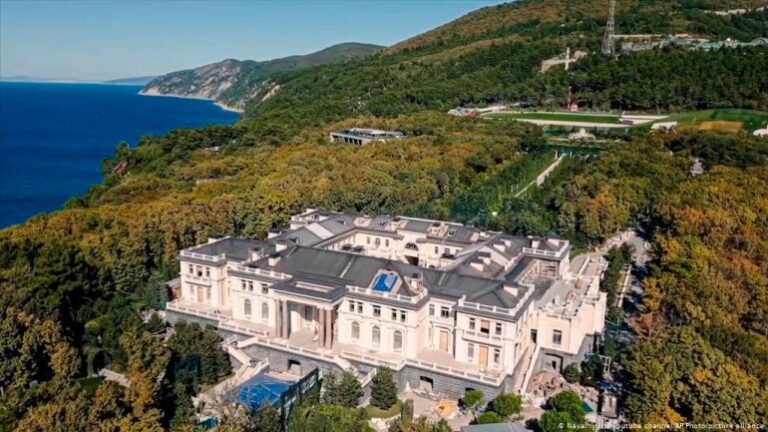 Pronar i rezidencës që kushton rreth 1 miliard paund? Reagon Putin