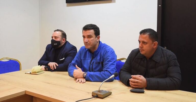 Kavajë/ Furnizim 24 orë me ujë të pijshëm, Veliaj: PS e vetmja forcë që i qëndron punëve deri në fund
