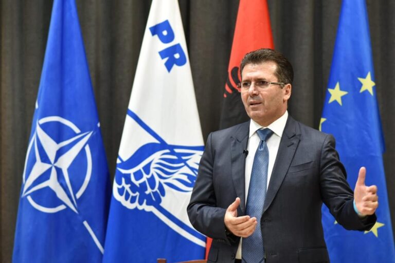 30 vite nga krijimi i PR-së, Mediu: Gjithmonë me PD, tani në luftë për ta kthyer vendin në rrugën Europiane
