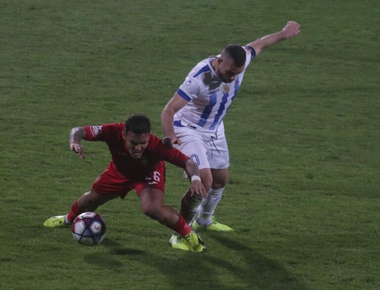 “Si nuk jepet kjo penallti”, Willian Cordeiro krahason rastin e derbit me duelin e Liverpoolit (VIDEO)