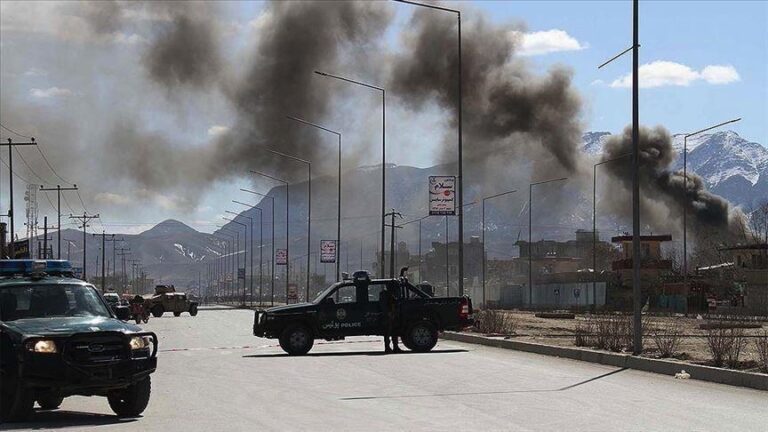 Sulm terrorist në Afganistan, “Hummer-i” me eksploziv hyn në postbllokun qeveritar