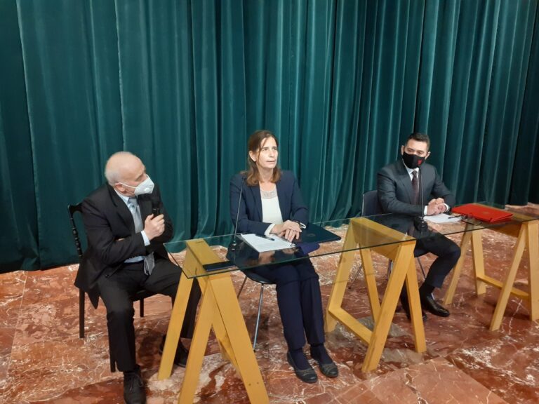 Rindërtimi, Greqia jep 2.5 milionë euro për rindërtimin e një shkolle profesionale në Tiranë
