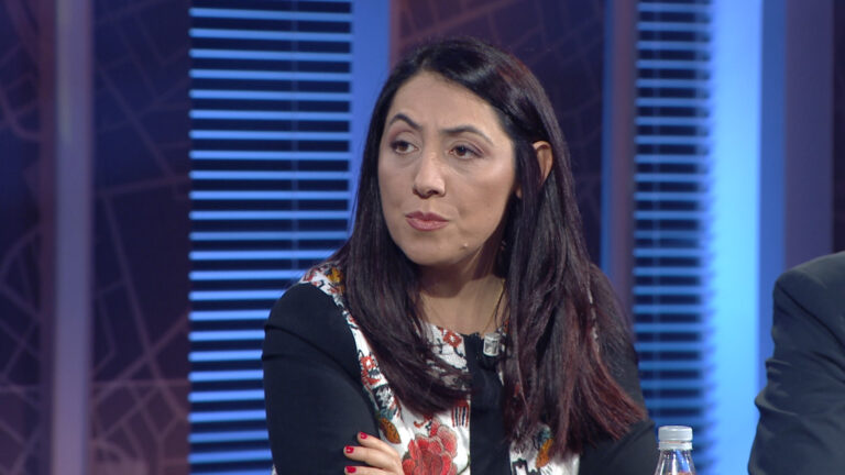 S’ka oligarkë në Shqipëri? Brahaj i publikon fakte Ramës: Kontraktime pa garë, aksiomë e kapjes së shtetit