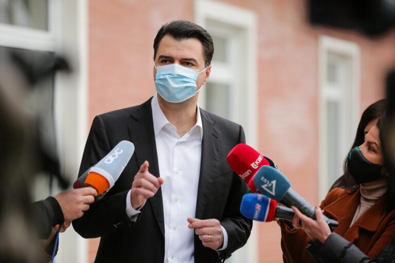 Përmbytjet, Basha: Edi Rama, ky dështak që prodhon vetëm dështime. 25 prilli, dita e ndryshimit të madh
