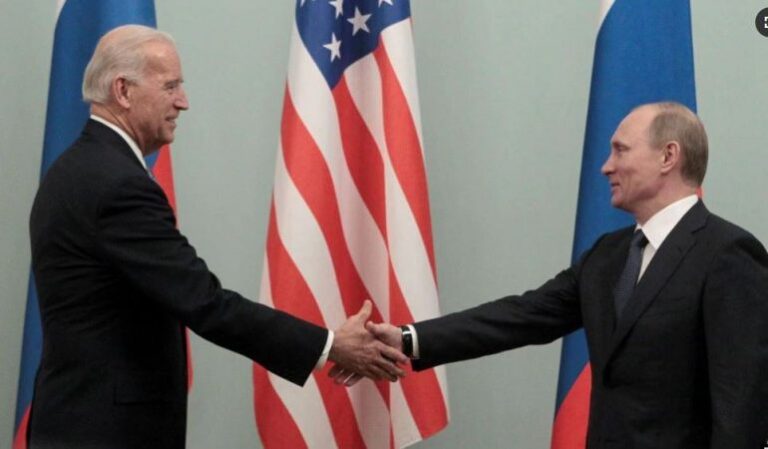 Zëri i Amerikës zbardh detaje nga biseda e parë telefonike mes Joe Biden dhe Vladimir Putin