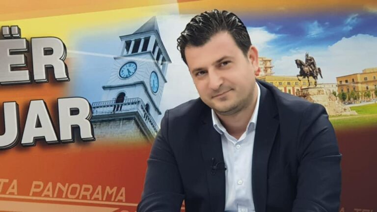 Ardit Çela denoncon: Skandal i përsëritur! Kryetari i Bashkisë së Skraparit urdhëron tubim elektoral