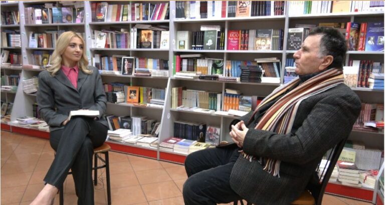 Gjovalin Shkurtaj, arbëreshët dhe gjuha shqipe
