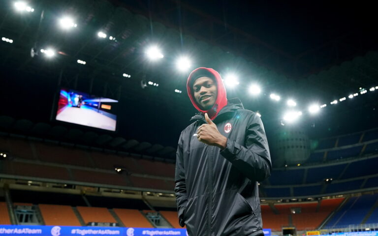Jo vetëm futbollist, Leao i Milanit nxjerr albumin e parë