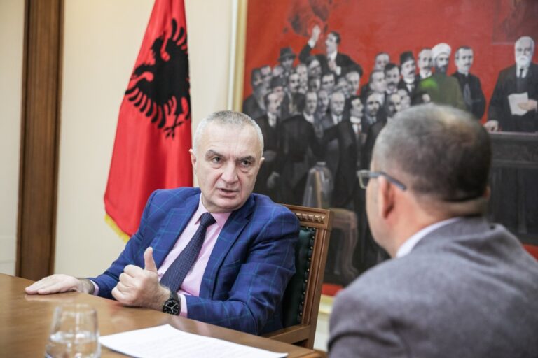 Meta: Zgjedhjet duhet të ishin mbajtur më herët. Në 25 prill, koha për një përmbysje të madhe