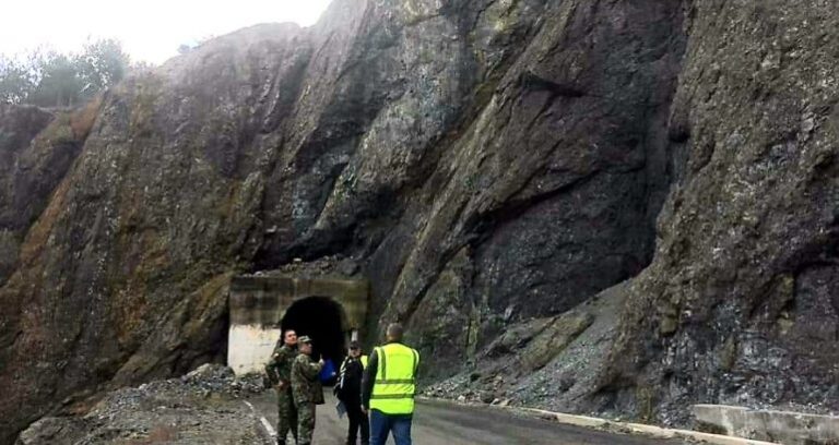 “E rrezikshme” Bashkia e Pukës pezullon kalimin në rrugën e Gjegjanit: Ndërhyrja detyrë e ARRSH, por…