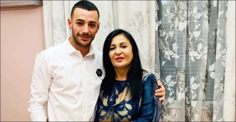 “Kush të shan thuaji Selam, kurrë mos e prish zemrën” Stresi publikon mesazhet me nënën e tij