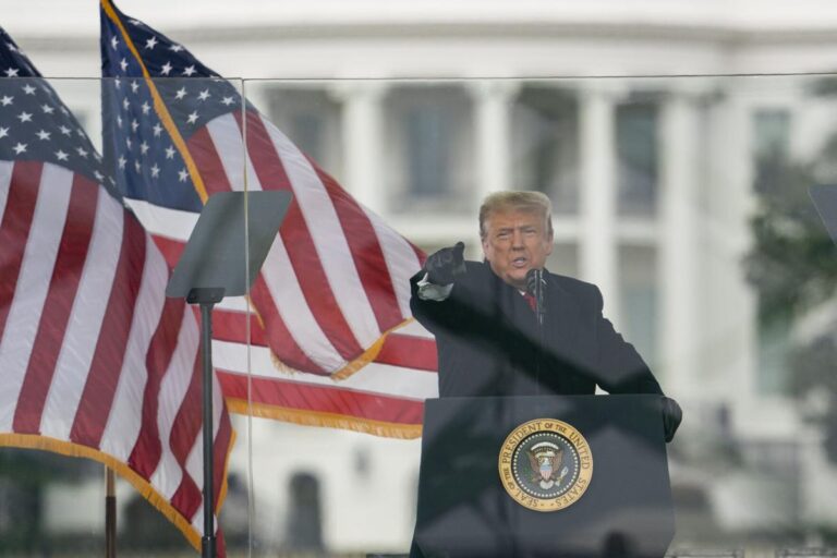 Në prag të inaugurimit të Biden, Trump shpall gjendjen e jashtëzakonshme. Policia zbuloi tre komplote