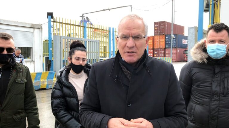 Afera korruptive me terminalin e kontenierëve në Portin e Durrësit, PD i kërkon SPAK të hetojë se kush fshihet pas kompanisë offshore