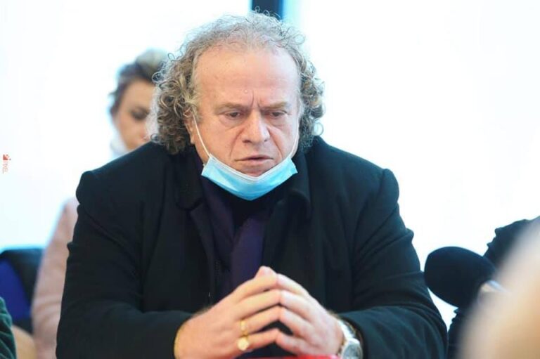 PD Vlorë takim me shoqërinë civile, aktori Bujar Asqeriu: Qyteti i bojatisur, por i ndryshkur