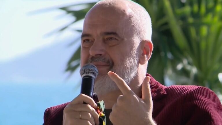 ”Mostra e “Shefqet Ndroqit” jo fytyra e Shëndetësisë”/Rama: Mjekët do të paguhen për aq orë pune sa bëjnë