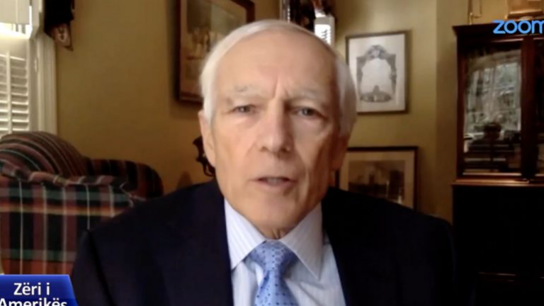 Ish-komandanti i NATO: Administrata Biden do i kushtojë vëmendje Ballkanit